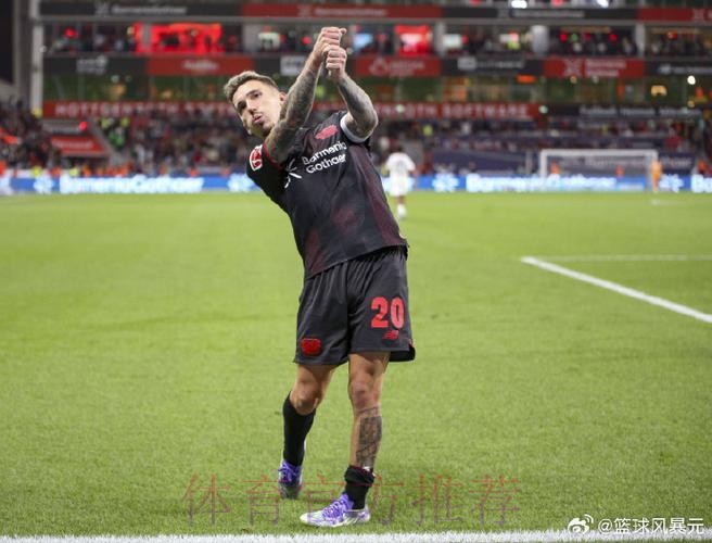 西媒:皇马考虑引进格里马尔多 填补左后卫短板 西媒:皇马考虑引进格里马尔多 填补左后卫短板